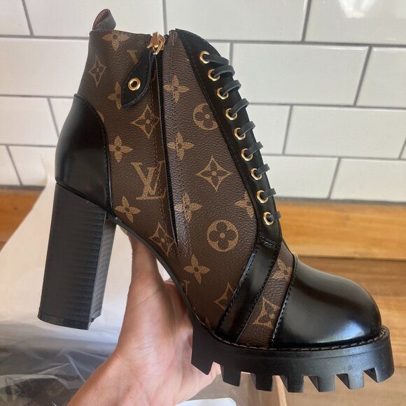 Louis Vuitton Star Trail Ankle Boot - Size 42 Italy, Size 12 US - Picture 1 of 5